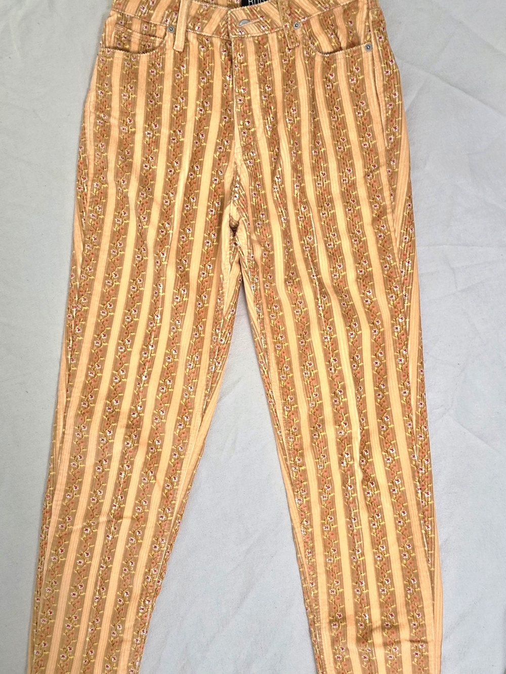BDG Urban Outfitters Mom High Rise Corduroy Jeans/Pant Peach Stripe Floral EUC.